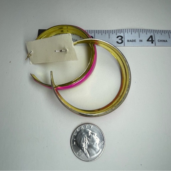 Vintage Funky Large 70s Hoop Earrings - 2 Pair - Picture 13 of 13